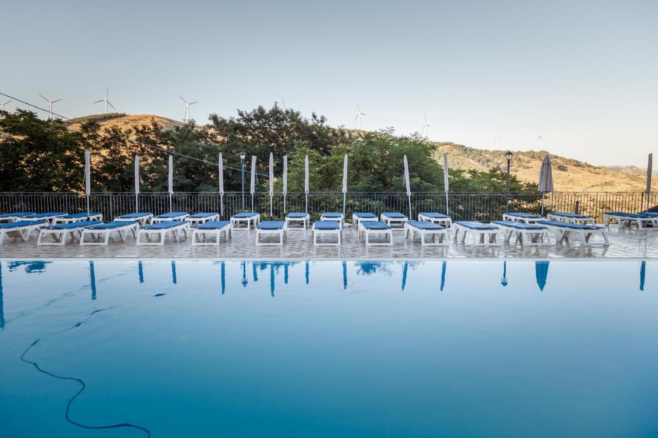 Agri-Hotel Da Marianna Resort & Spa Santa Domenica Vittoria Екстериор снимка