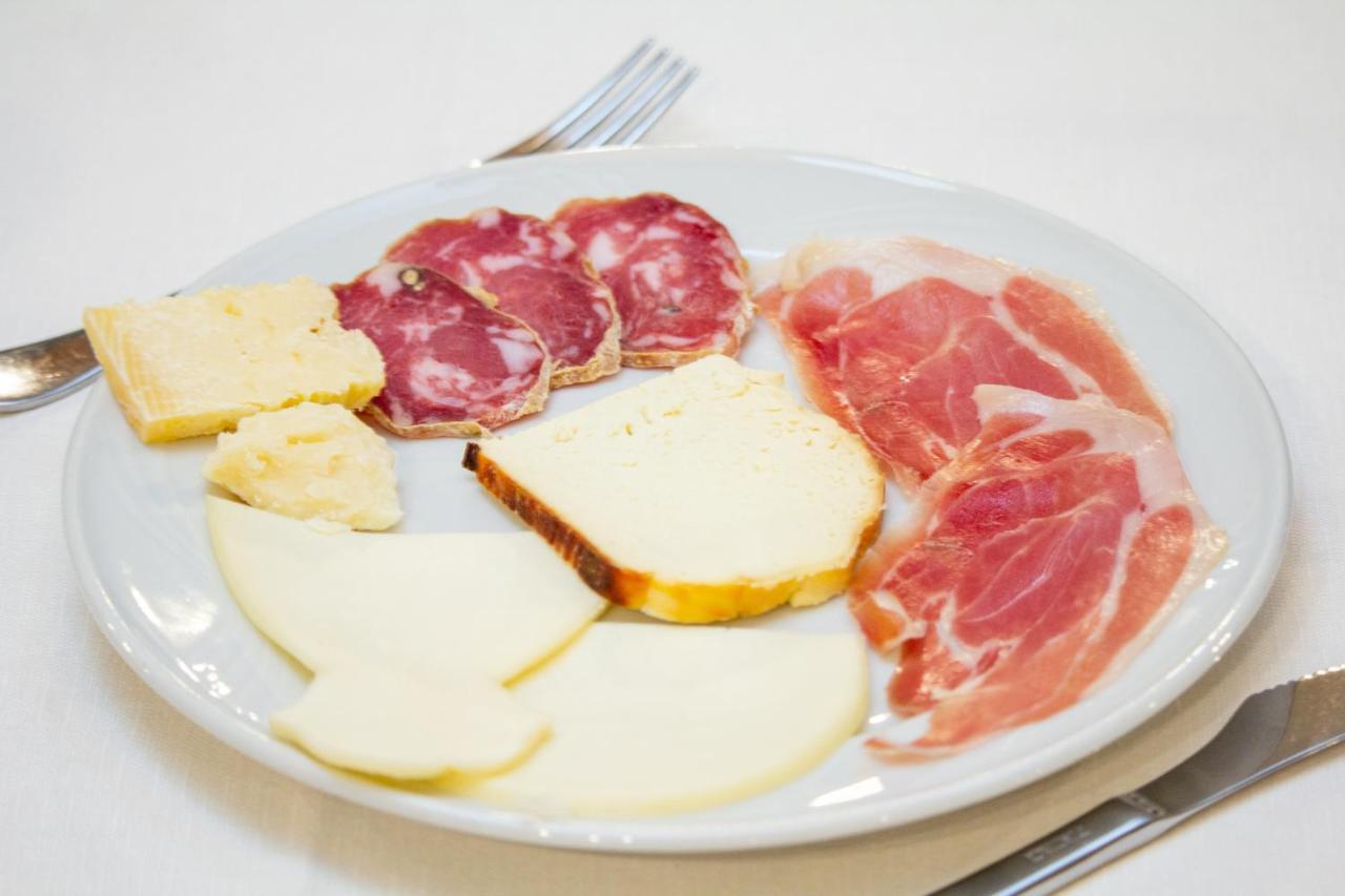 Agri-Hotel Da Marianna Resort & Spa Santa Domenica Vittoria Екстериор снимка