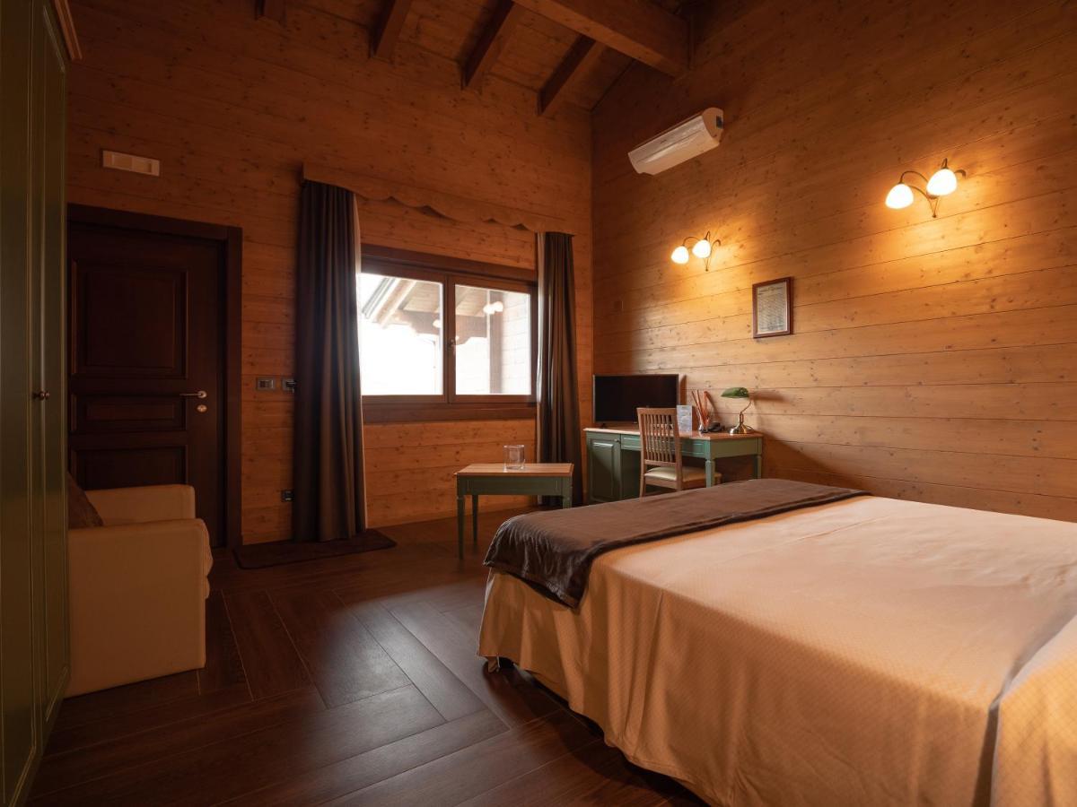 Agri-Hotel Da Marianna Resort & Spa Santa Domenica Vittoria Екстериор снимка